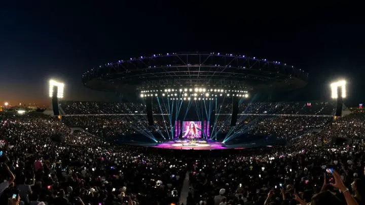 LOS40 Music Awards Santander 2025: Un viaje de Impacto y Resiliencia en Valencia